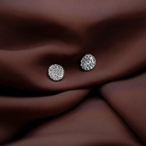 Stud earrings 10